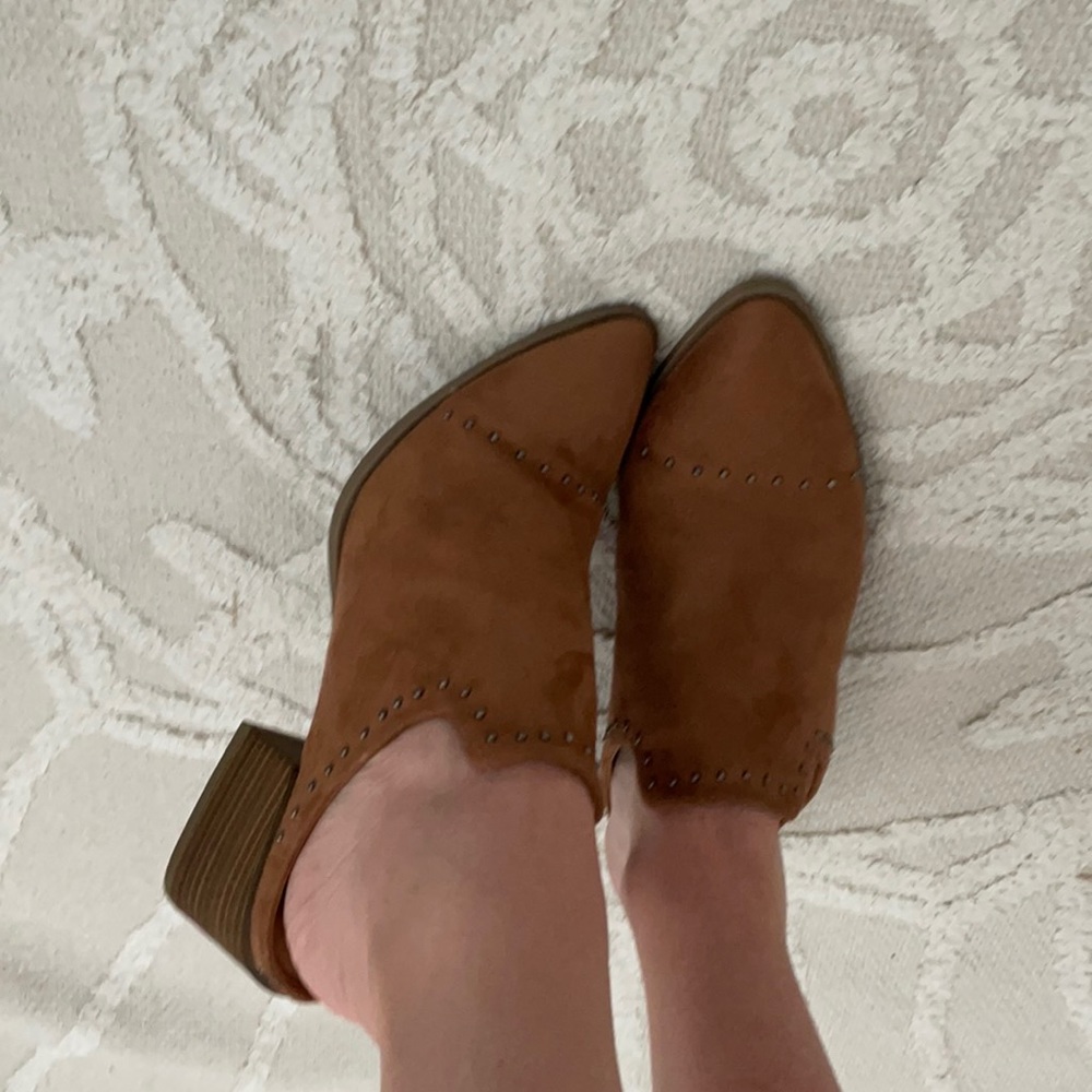 Universal Thread Studded Brown Suede Mules